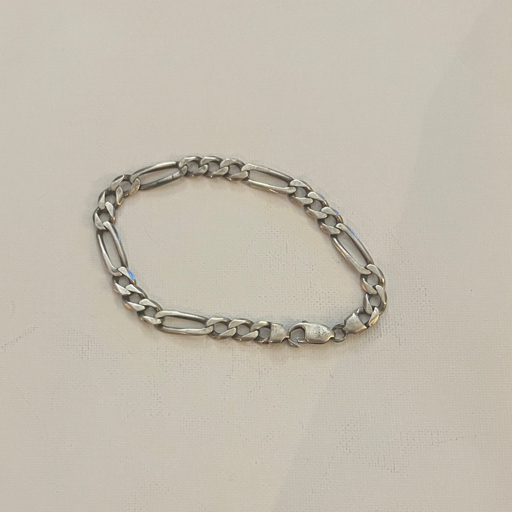 Figaro 9” 925 Silver Bracelet.